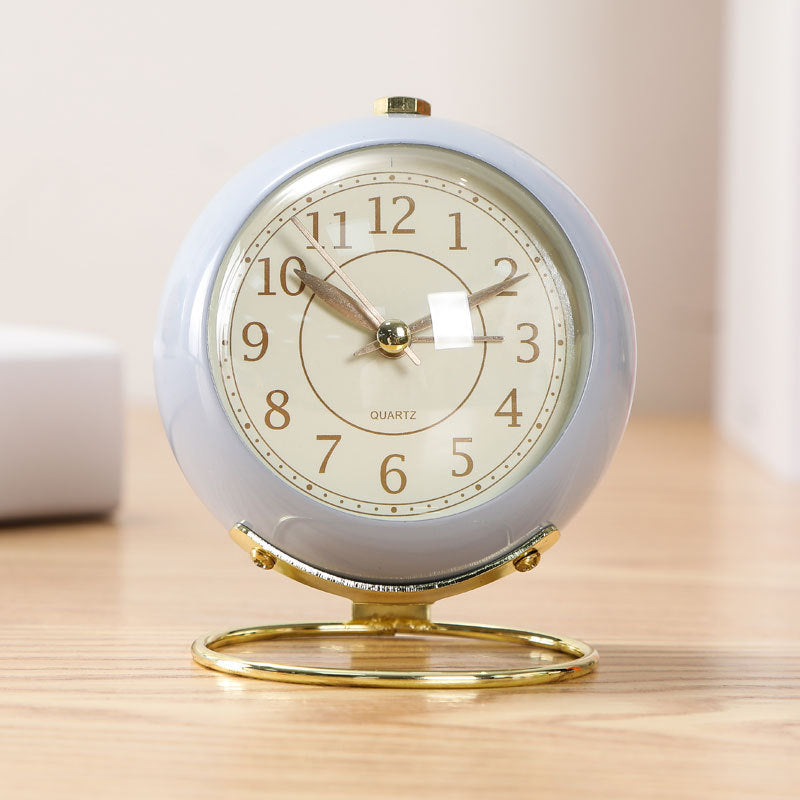 Simple And Silent Bedside Tabletop Lazy Clock