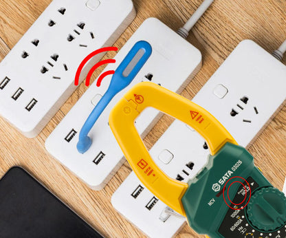 High-precision digital clamp meter