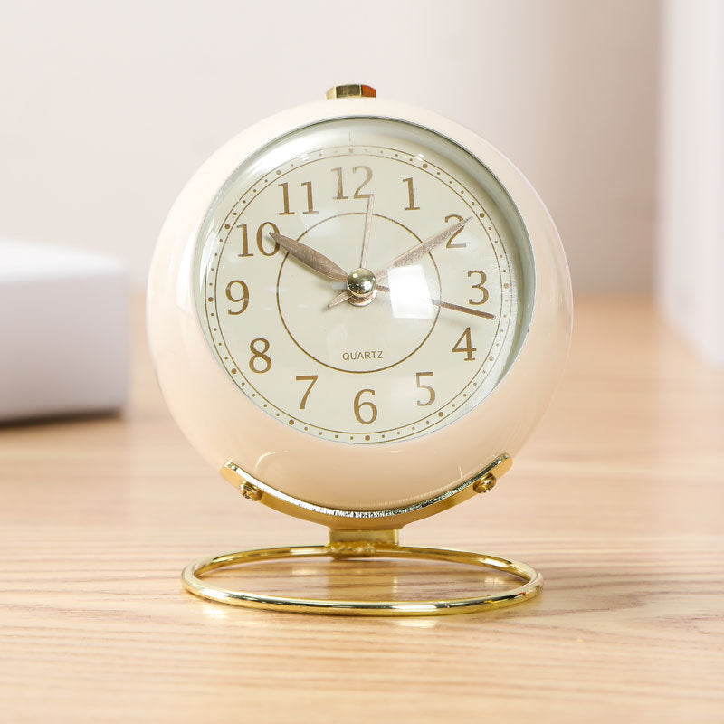 Simple And Silent Bedside Tabletop Lazy Clock