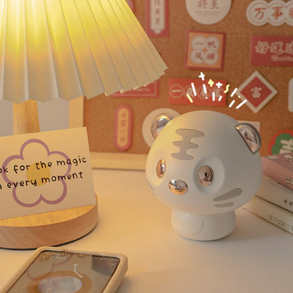 Creative Cartoon White Tiger Bluetooth Speaker